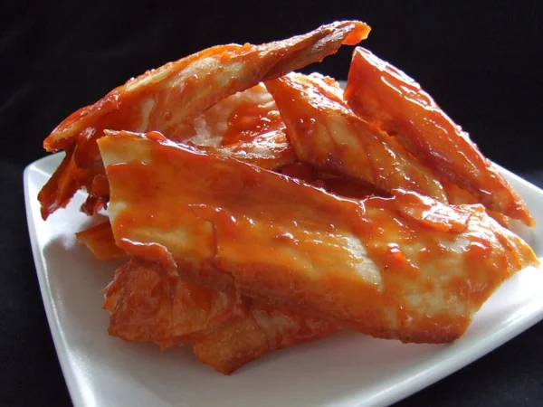 Keripik_singkong_balado_cassava_chips keripik singkong pedas